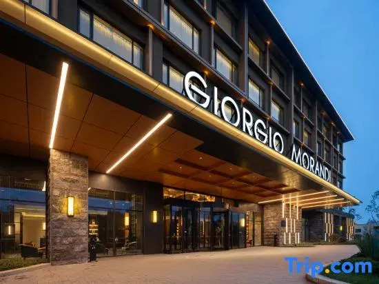 Giorgio Morandi Hotel (Yimeng Mountain Mengtong Wonderland Resort Branch)