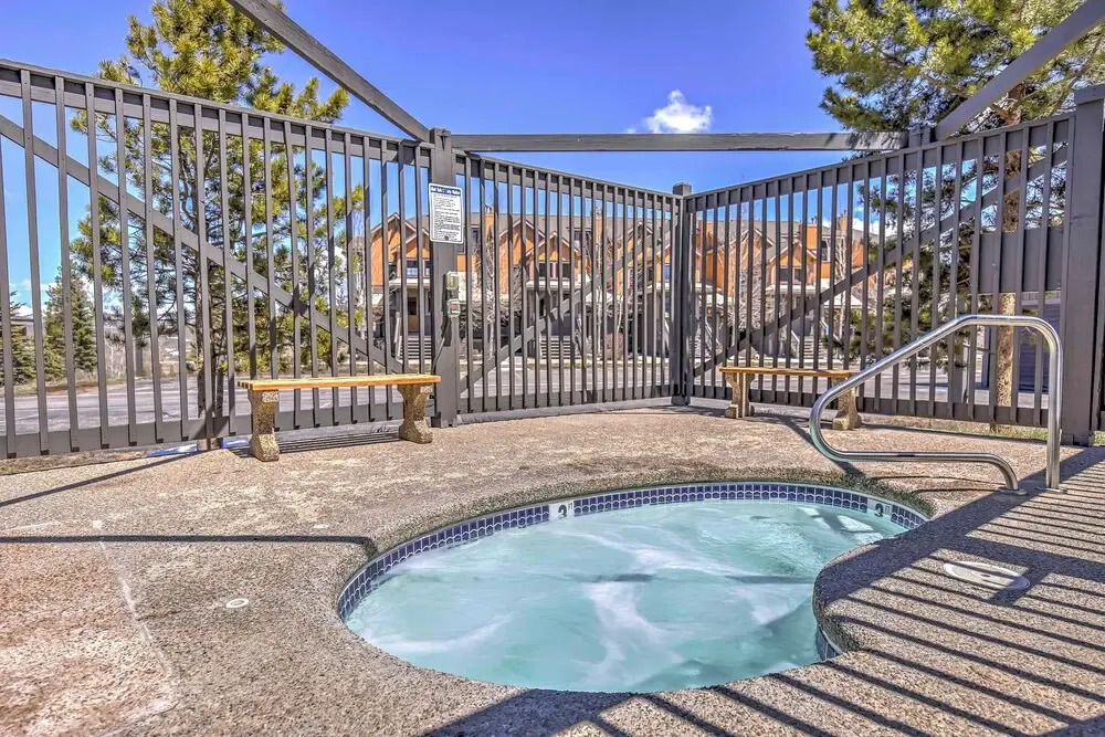 Granby Ranch Escape: Shuttle to the Slopes!