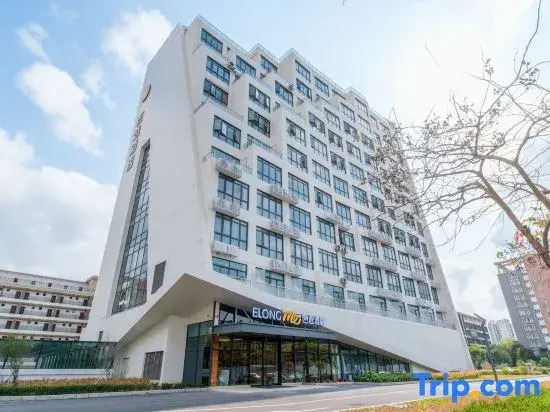 Elong ME Hotel (Zhuhai North Railway Station Changyuan Technology Park)