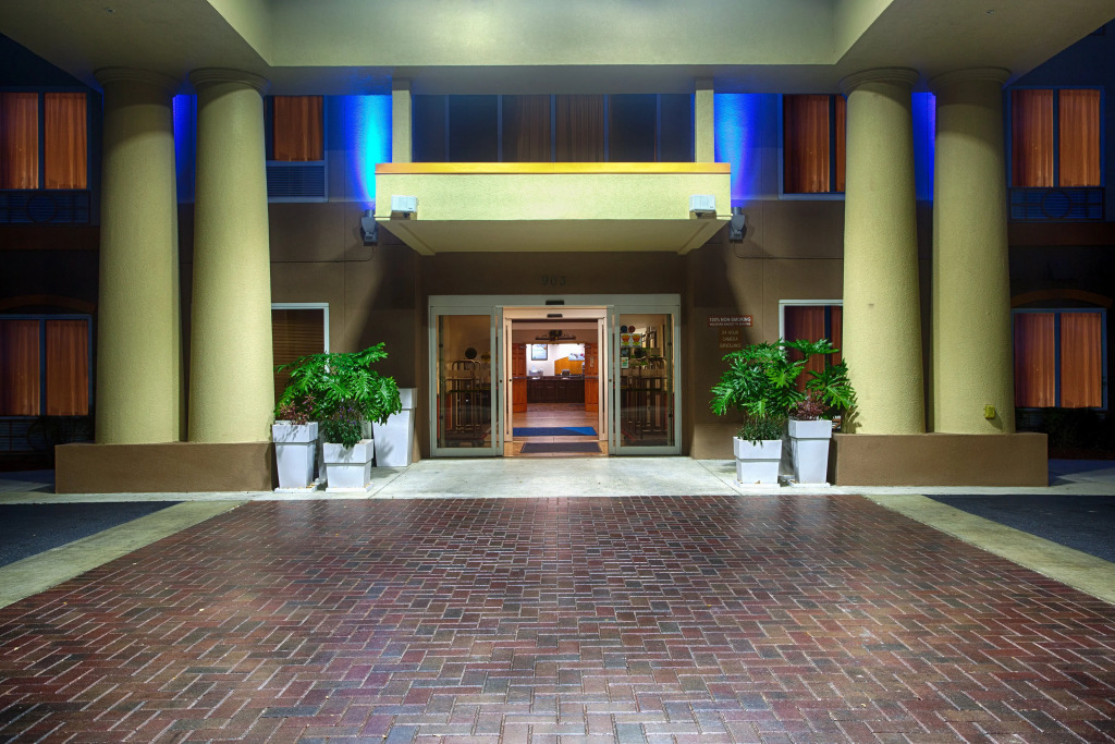 Holiday Inn Express Hotel & Suites Inverness by IHG
