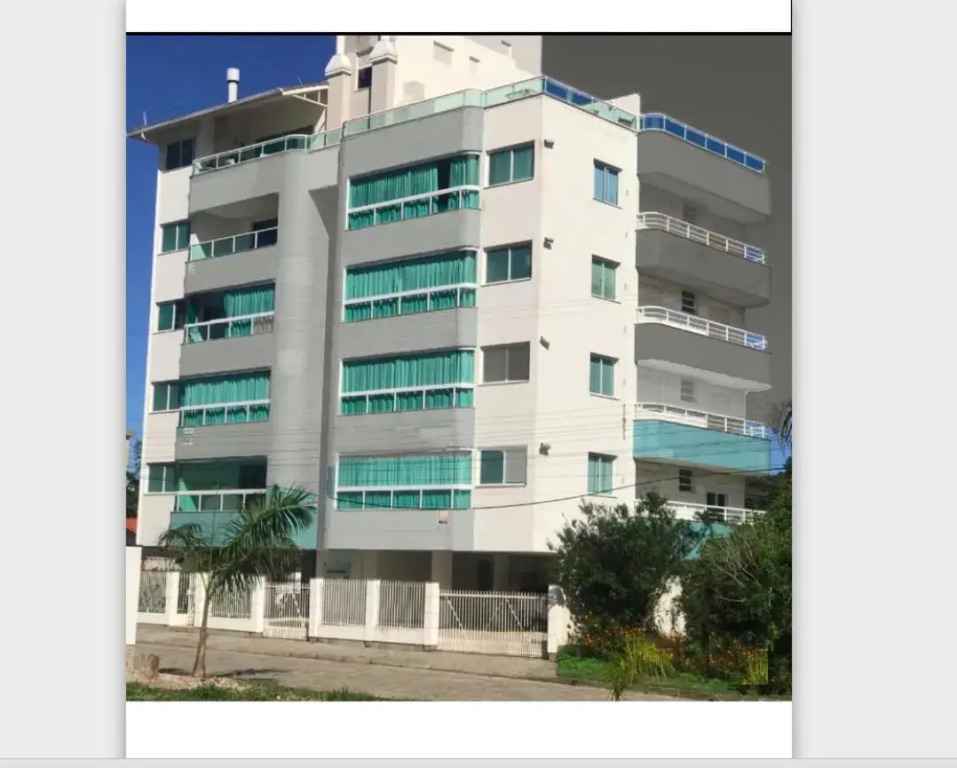 Apartamento Cobertura PALMAS DO ARVOREDO para 6 adultos e 2 crianças a 250m do mar com terraço e vista maravilhosa