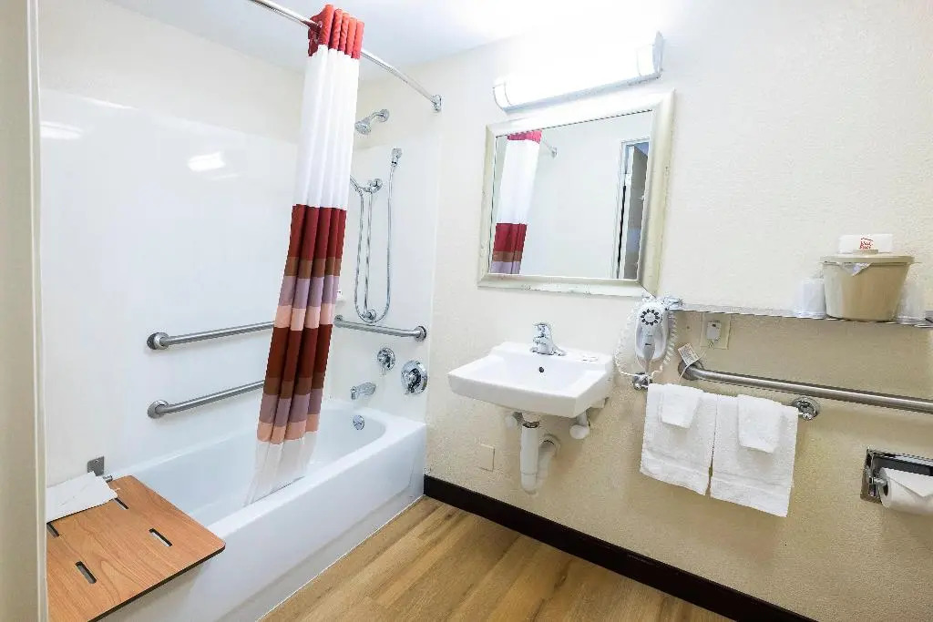 Red Roof Inn Boston - Southborough/Worcester