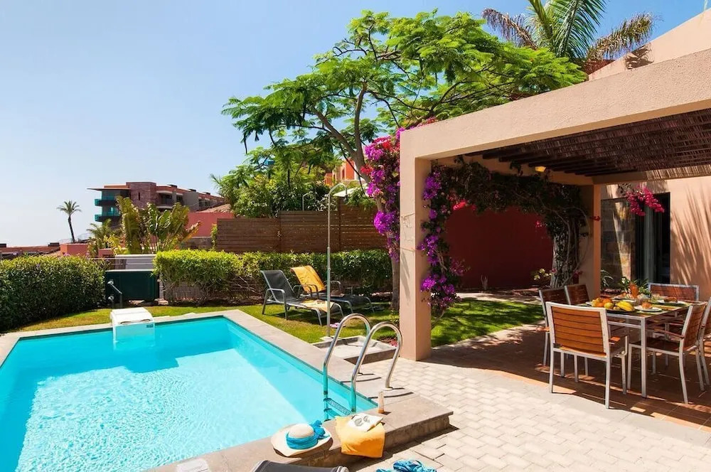 Villa in San B. de Tirajana, Gran Canaria 102866 by MO Rentals