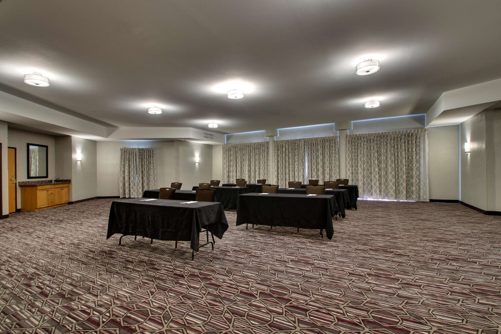 Drury Inn & Suites Albuquerque North