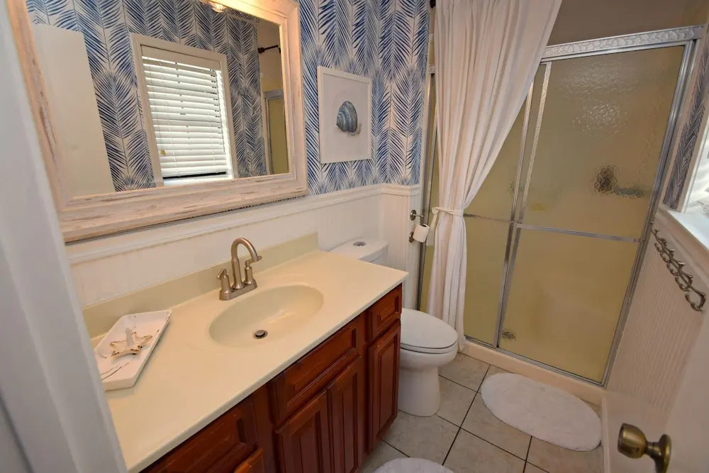Lagoon Lanai 4 Bedroom Home
