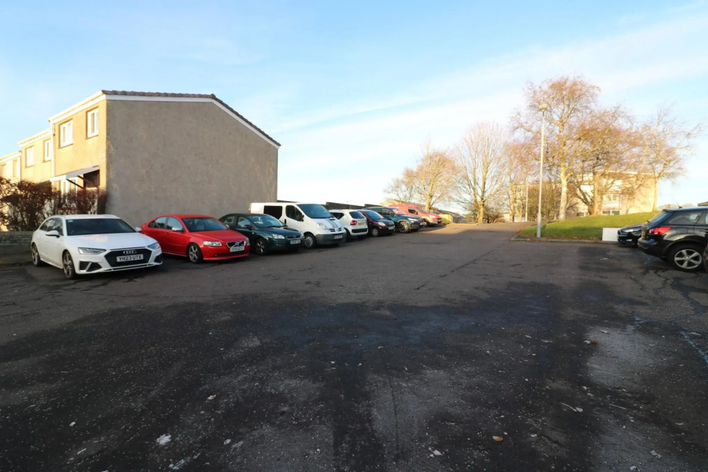 Salisbury House - East Kilbride