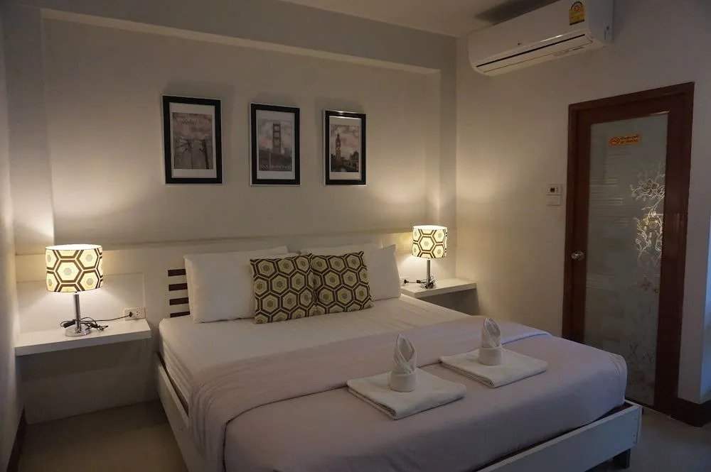 Papada Suite