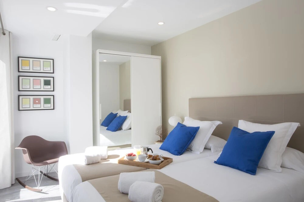 Mirador 1 del Mercado Central - habitacion con baño privado en el centro de la Ciudad Vella