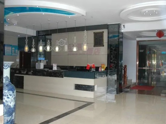 Yunyi Business Hostel
