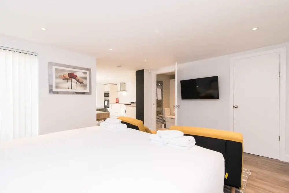 Wilford Lodge - Studio