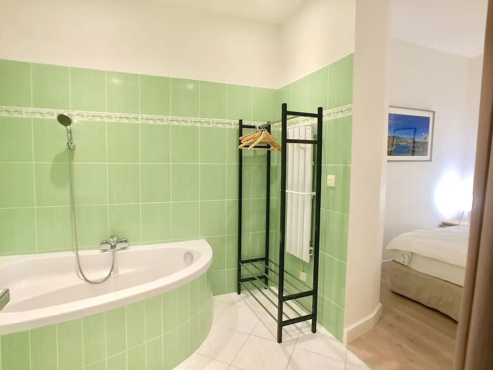 HomePlace Apartement Forville Cannes