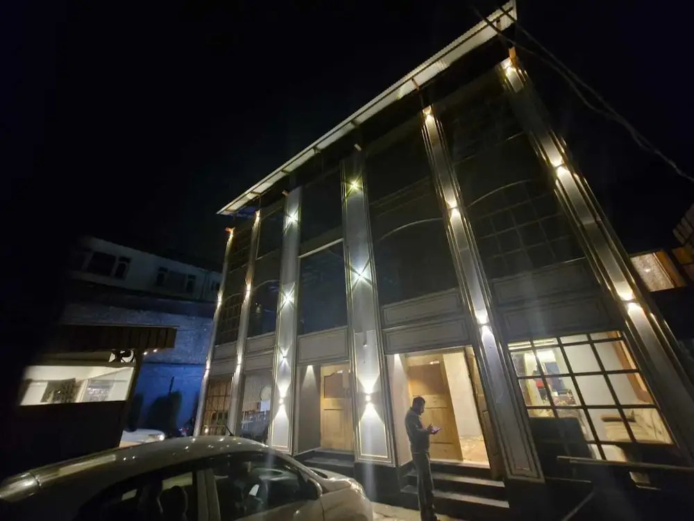 Heavenwood Heritage Hotel By Urban Inn Resorts