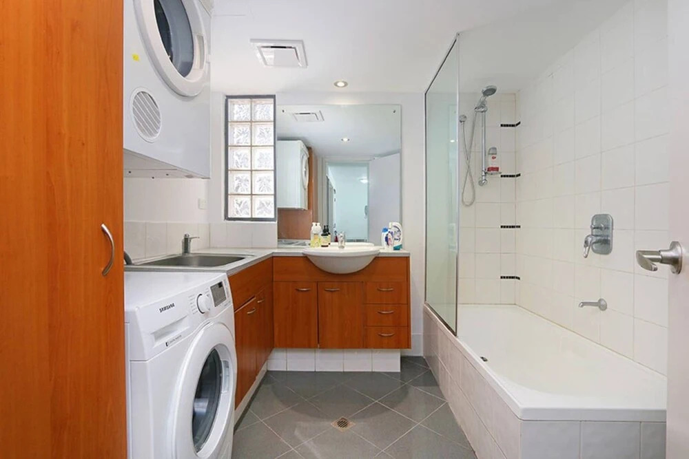 Convenient 3 Bedroom Apartment Close to Casino and CBD