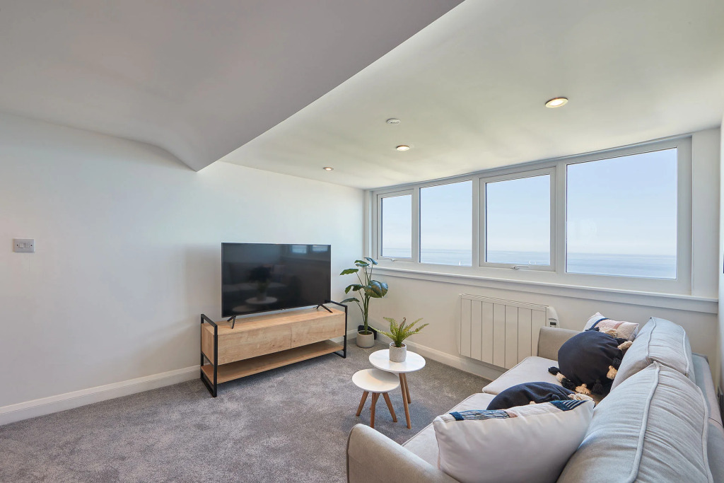 Host Stay Penthouse Pier View