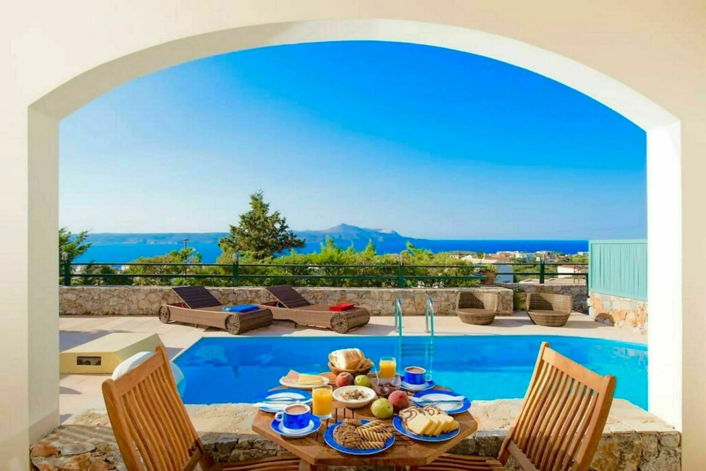 Ariadne Villa