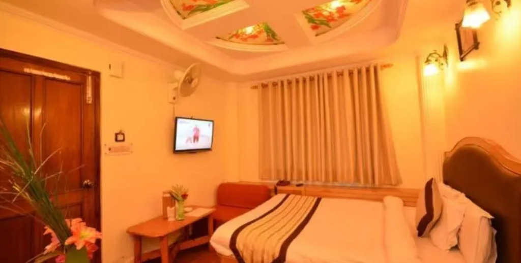 Hotel Happy Home The Lake Paradise