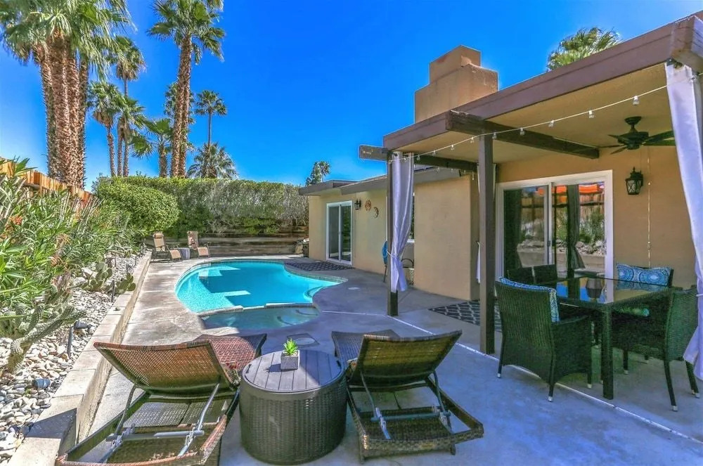 Tranquil Padua Pad