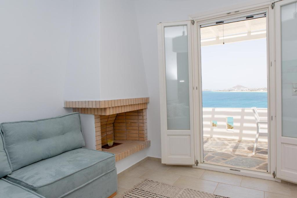 Apricot and Sea Luxury Villas