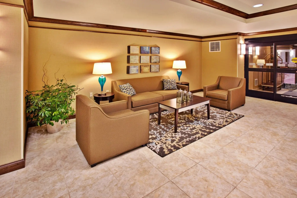 Holiday Inn Express Hotel & Suites - Dubuque West by IHG
