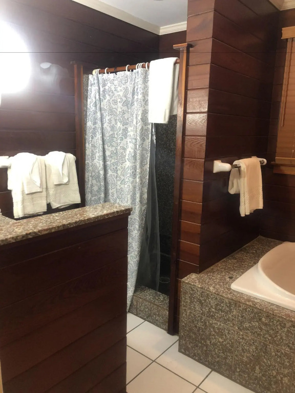 Heron House - Adult Only