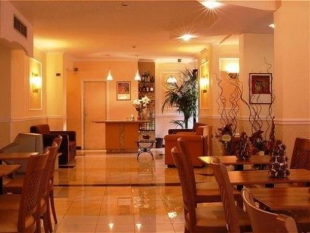 Hotel Executive