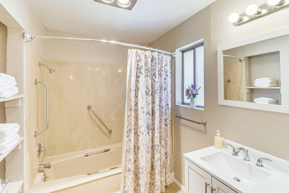 Newly Remodeled Pinetop-lakeside Gem: Near Lakes!
