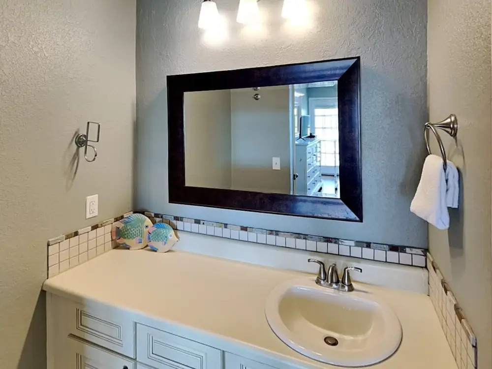 Flippin Fabulous 107 2 Bedrooms 2 Bathrooms Condo