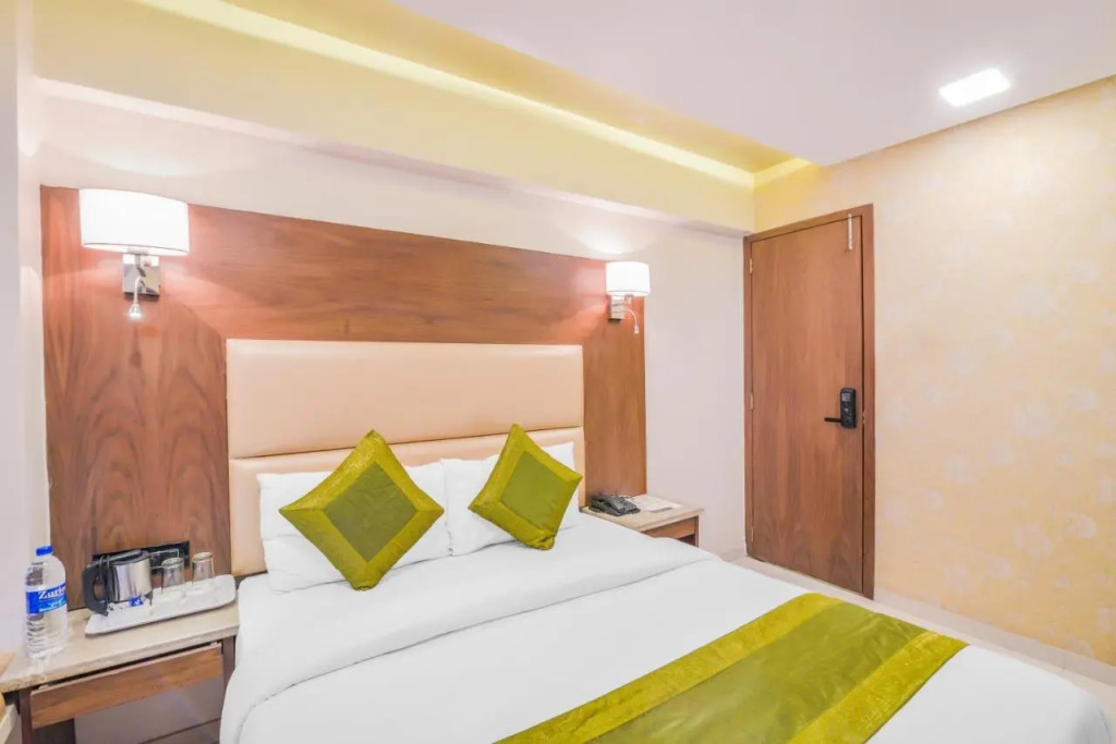 Oxford Hotel Powai
