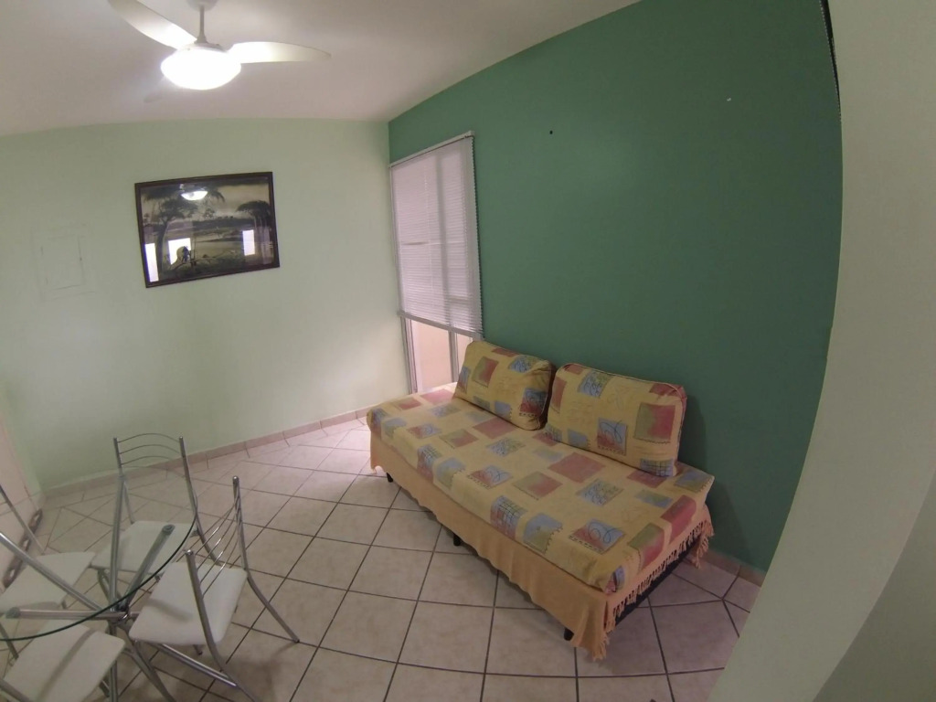 Apartamento charmoso a 50m da praia