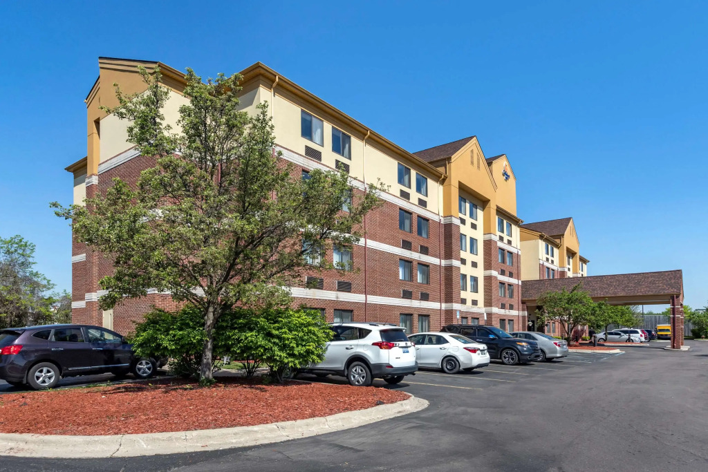 Comfort Inn Warren - Detroit North
