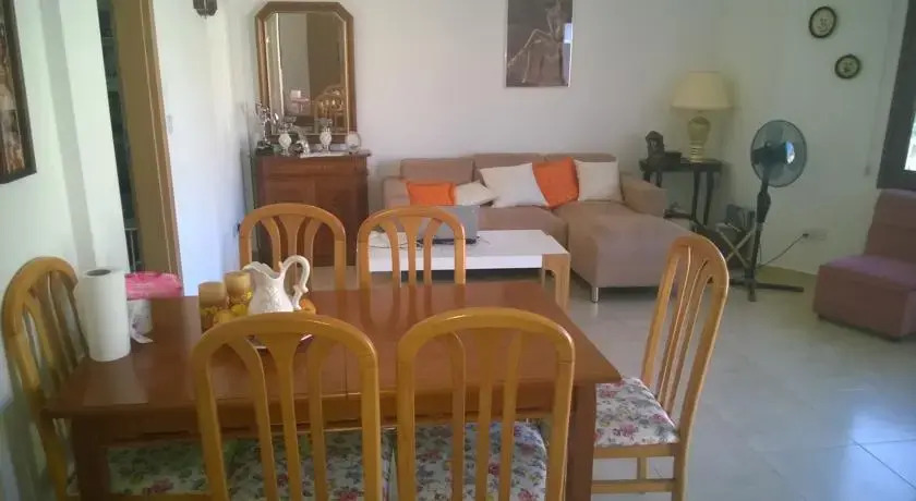 Theonis House