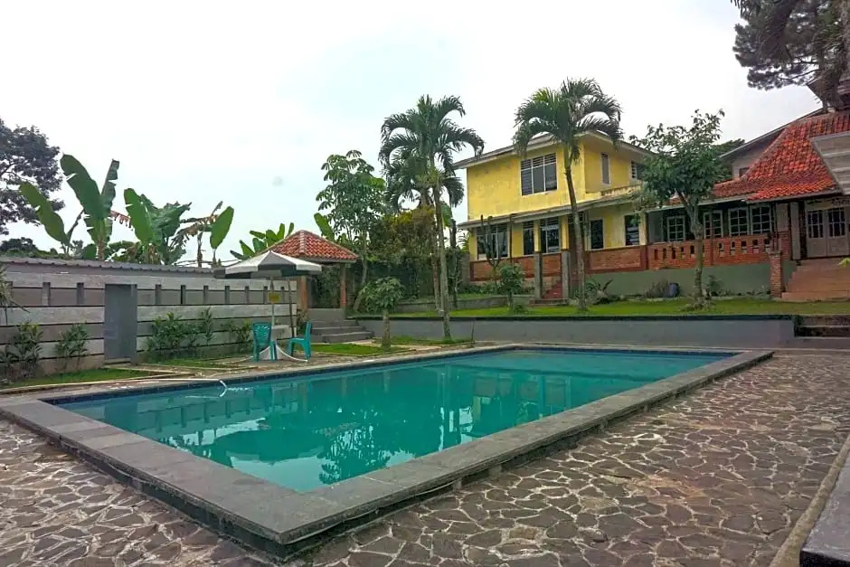 Cunang Hill Hotel & Resort