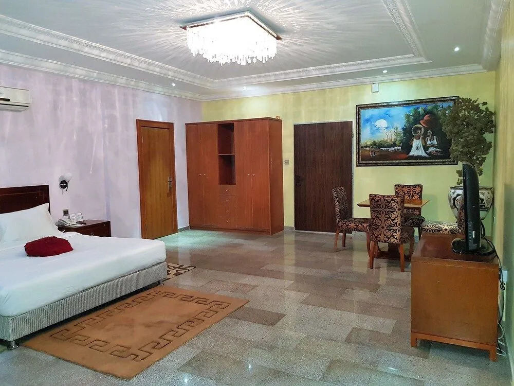 Serendib Hotels and Apartments