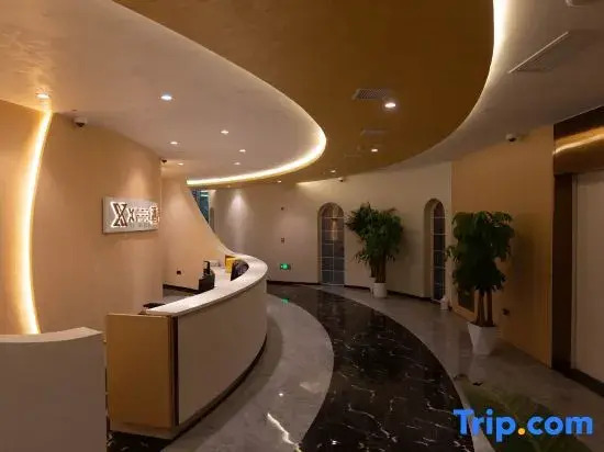 Xfeel Hotel