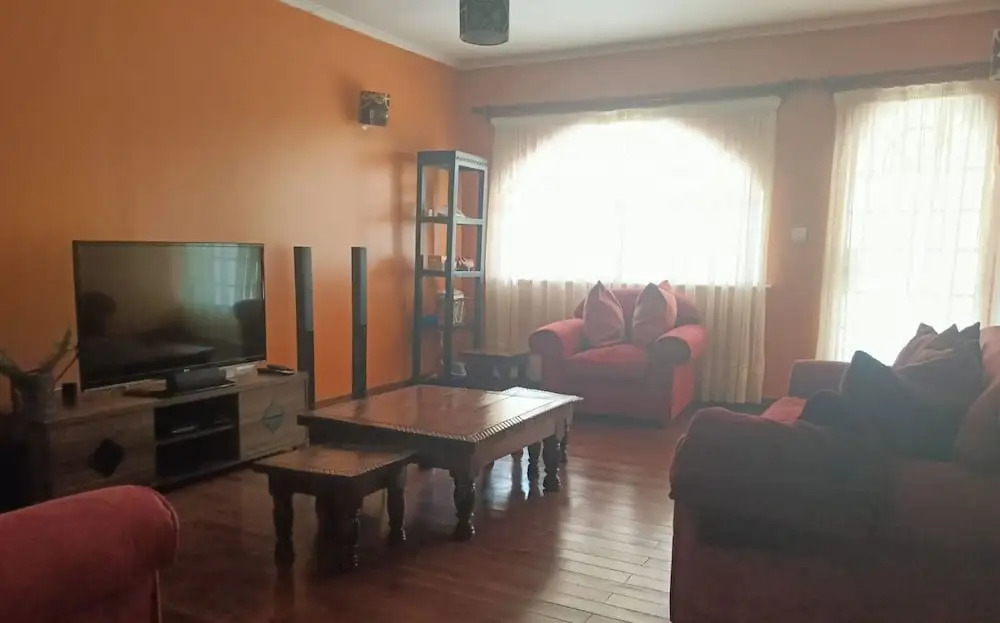 Lux Suites Karen Family Bungalow