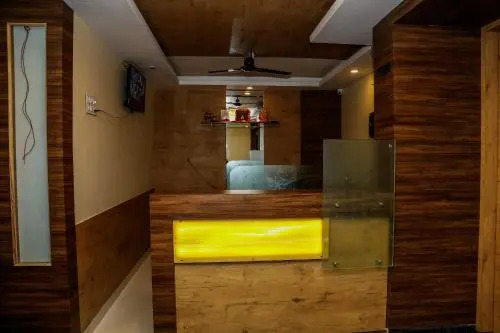 OYO 22752 Hotel Celebration Inn