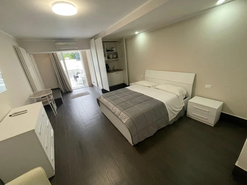 Villa Marisa Resort