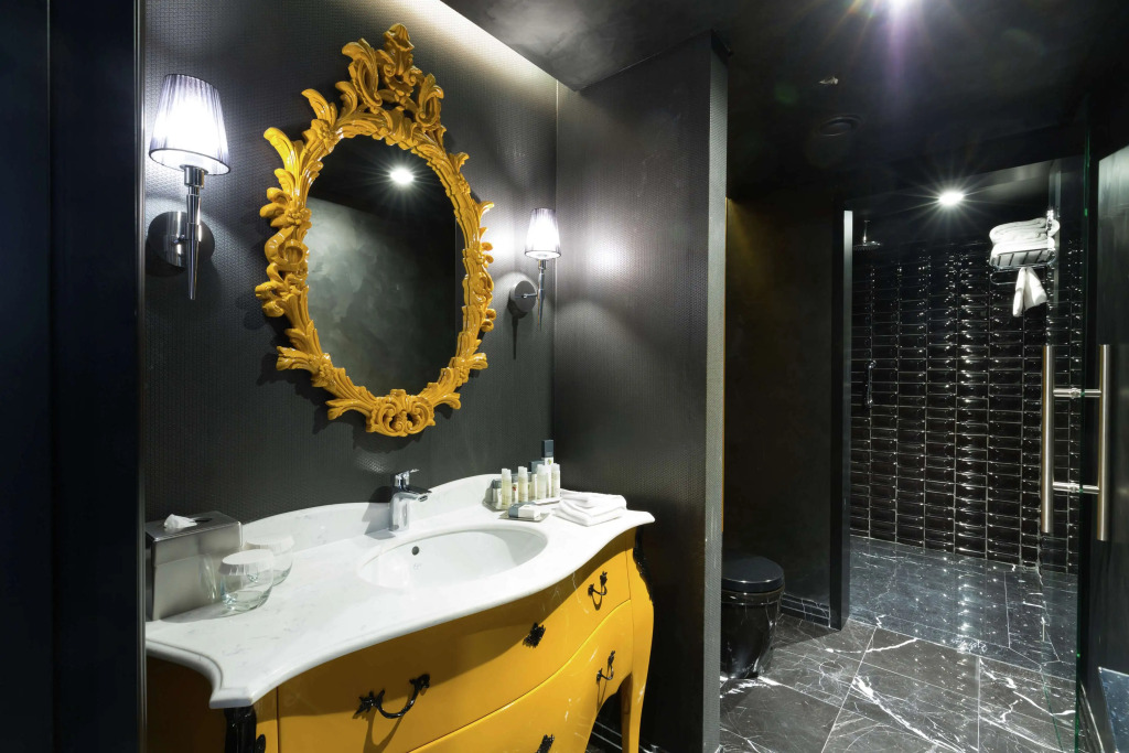 DoubleTree By Hilton Izmir Airport