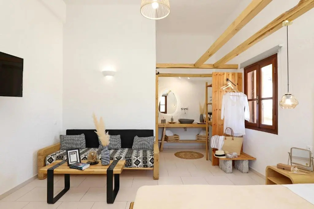 Spongia Apartments and Suites Kalymnos