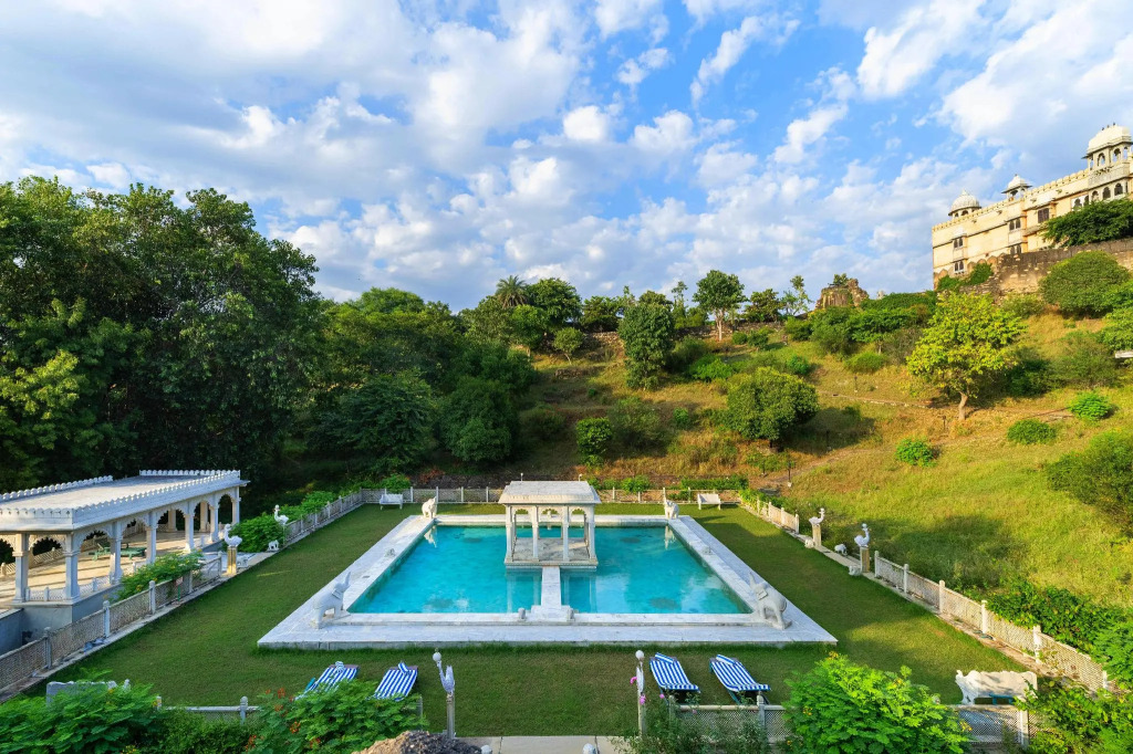 Karni Fort - A heritage hotel near Udaipur