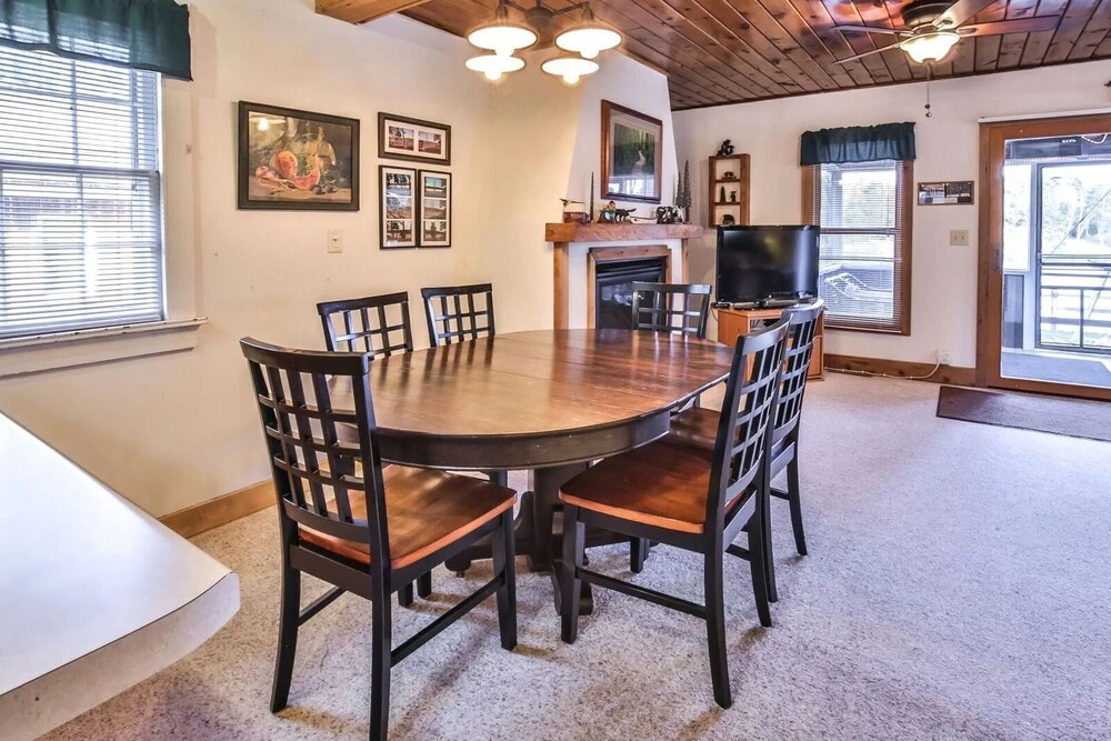 Poplar - Elbert's - 3 Br Cottage