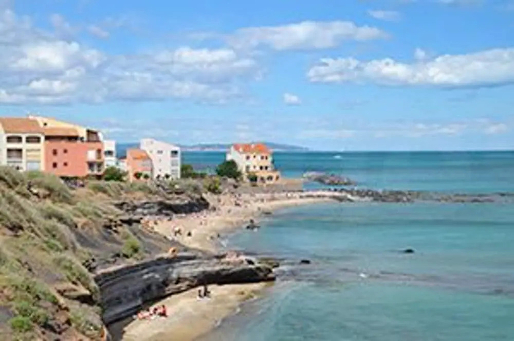 Apartment With one Bedroom in Agde, With Furnished Terrace - 1 km From the Beach