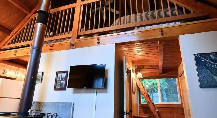 Alyeska Hideaway