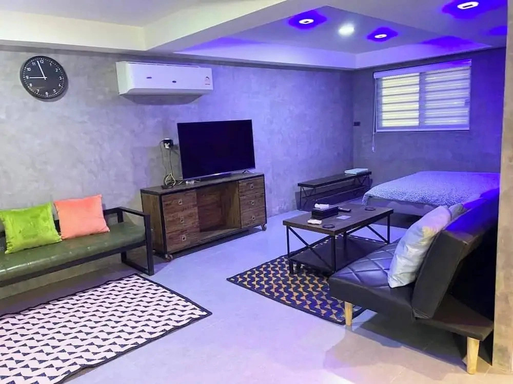 Khaoyai 6 Bedrooms Pool Villa