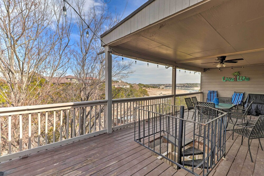 Lakefront Home w/ Point Venture Golf Access