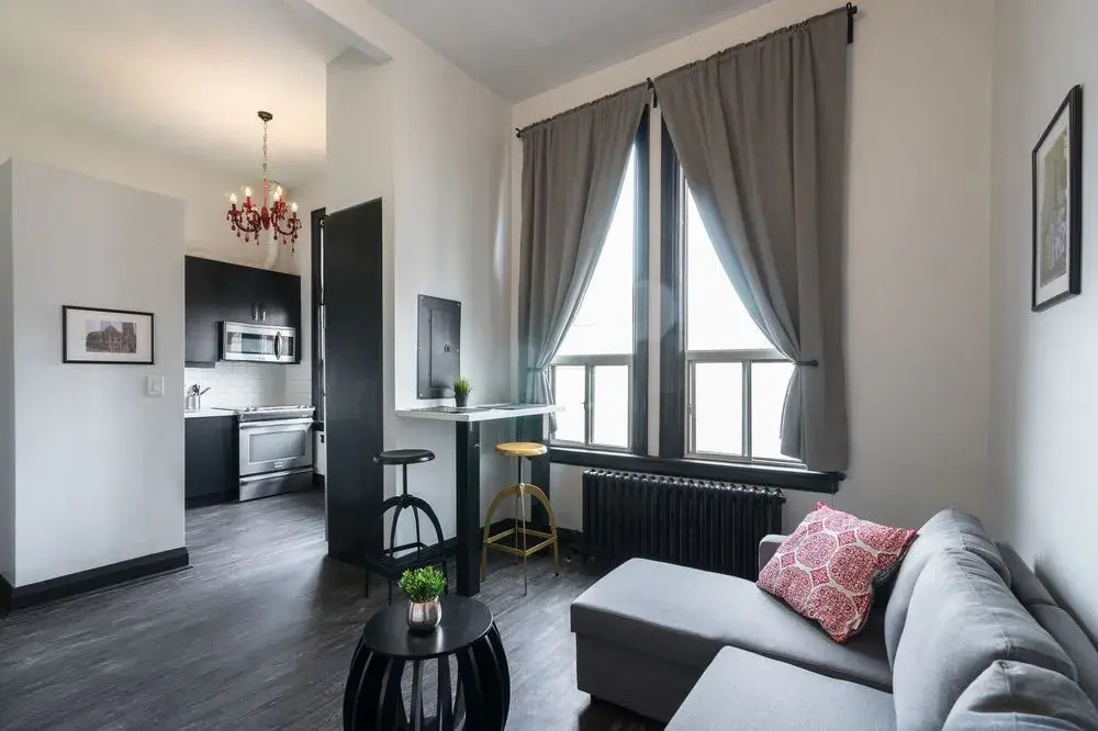 Applewood Suites - Toronto Traveler Loft