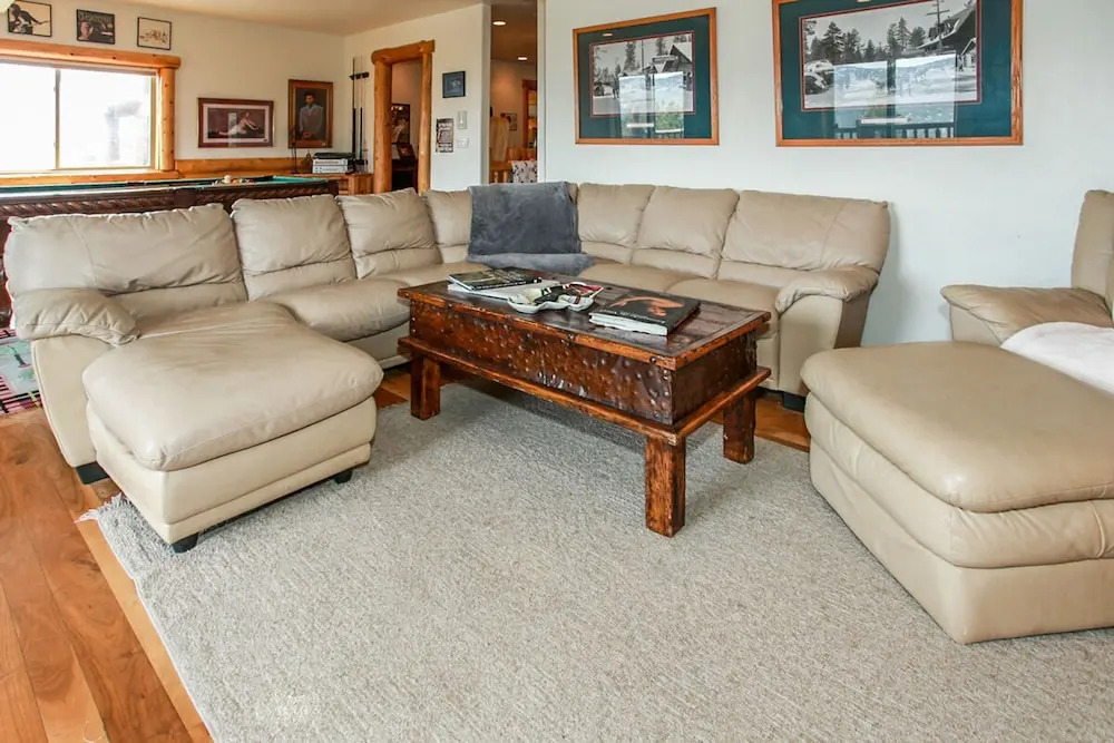 Castle Glen Chalet-1845 by Big Bear Vacations