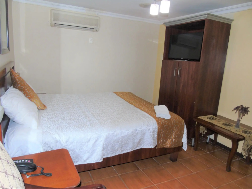 Hotel Malecon Inn