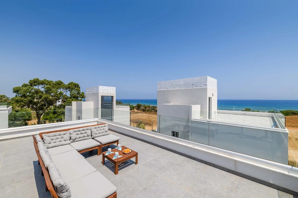 By The Beach - Sea Pearl Villa