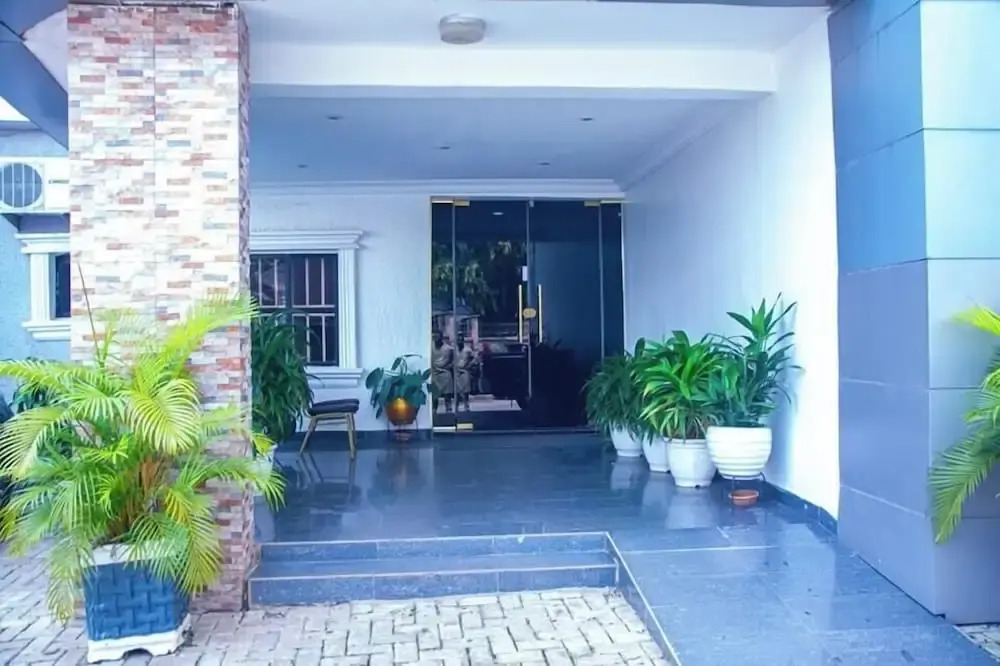 KD Hotel and Apartment